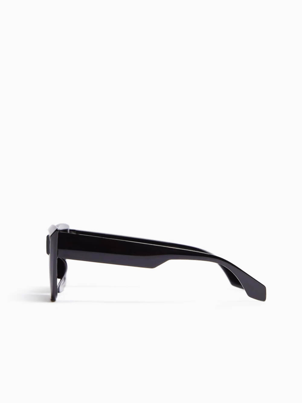 Cateye sunglasses