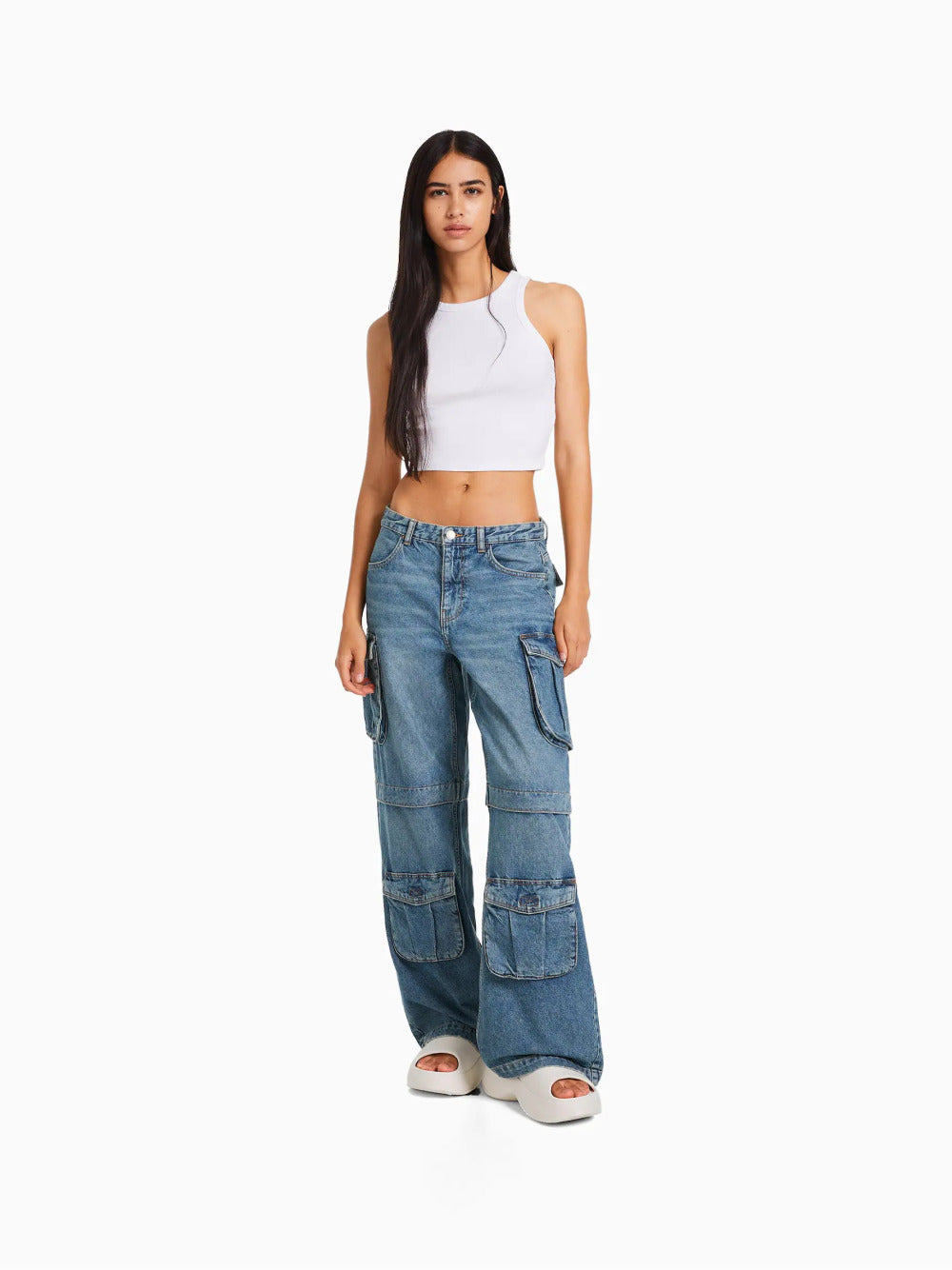 Multi-pocket cargo jeans